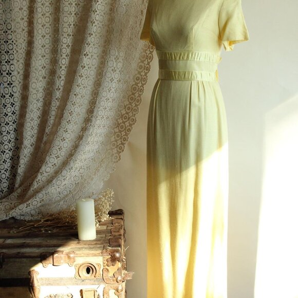 Vintage 1970's Dress, Yellow Full Length Maxidress, Empire Waist Regency Style - Picture 7 of 10